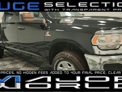 Used 2024 RAM 2500 Tradesman w/ Chrome Appearance Group