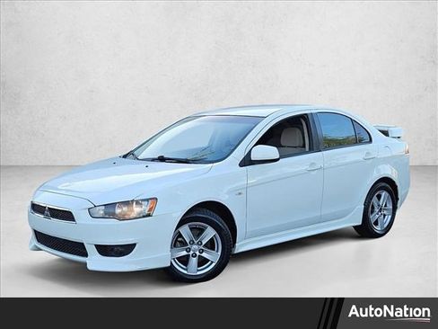 Used 2009 Mitsubishi Lancer ES image 1