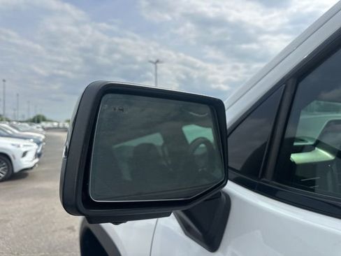 Used 2023 GMC Sierra 1500 AT4X image 27