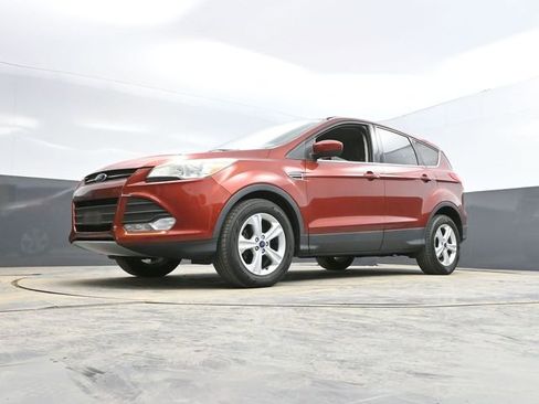 Used 2014 Ford Escape SE image 41