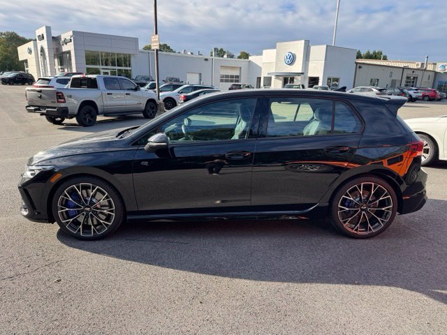 New 2026 Volkswagen Golf w/ Euro Style Package AWD/4WD image 8