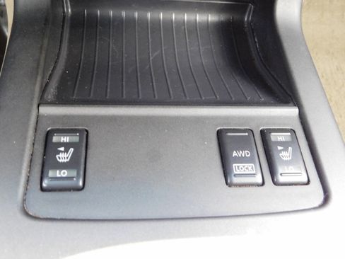 Used 2010 Nissan Murano LE w/ Navigation Pkg image 19