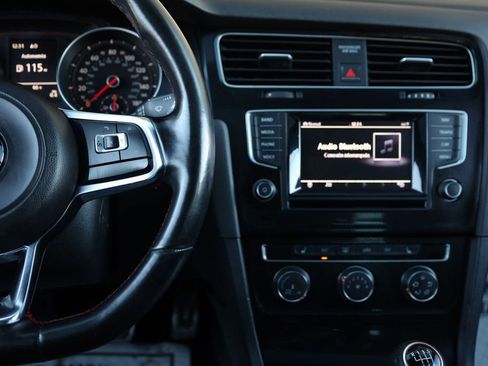 Used 2015 Volkswagen GTI SE w/ Lighting Package (SEL) image 31