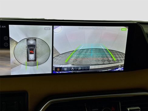 Used 2025 Nissan Armada Platinum Reserve w/ Convenience Package image 8