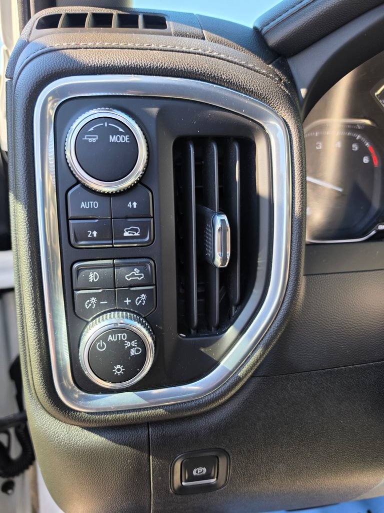 Used 2022 GMC Sierra 1500 Elevation AWD/4WD image 18