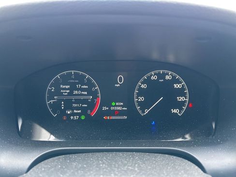 Used 2025 Honda HR-V LX image 27