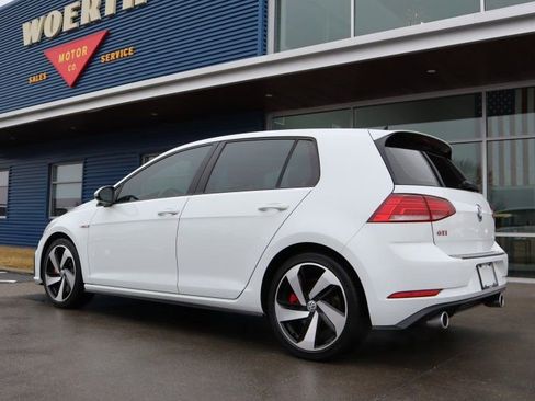 Used 2019 Volkswagen GTI SE image 5