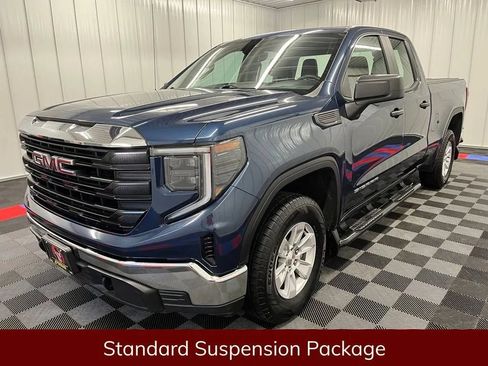 Used 2023 GMC Sierra 1500 Pro w/ X31 Off-Road Package AWD/4WD image 7