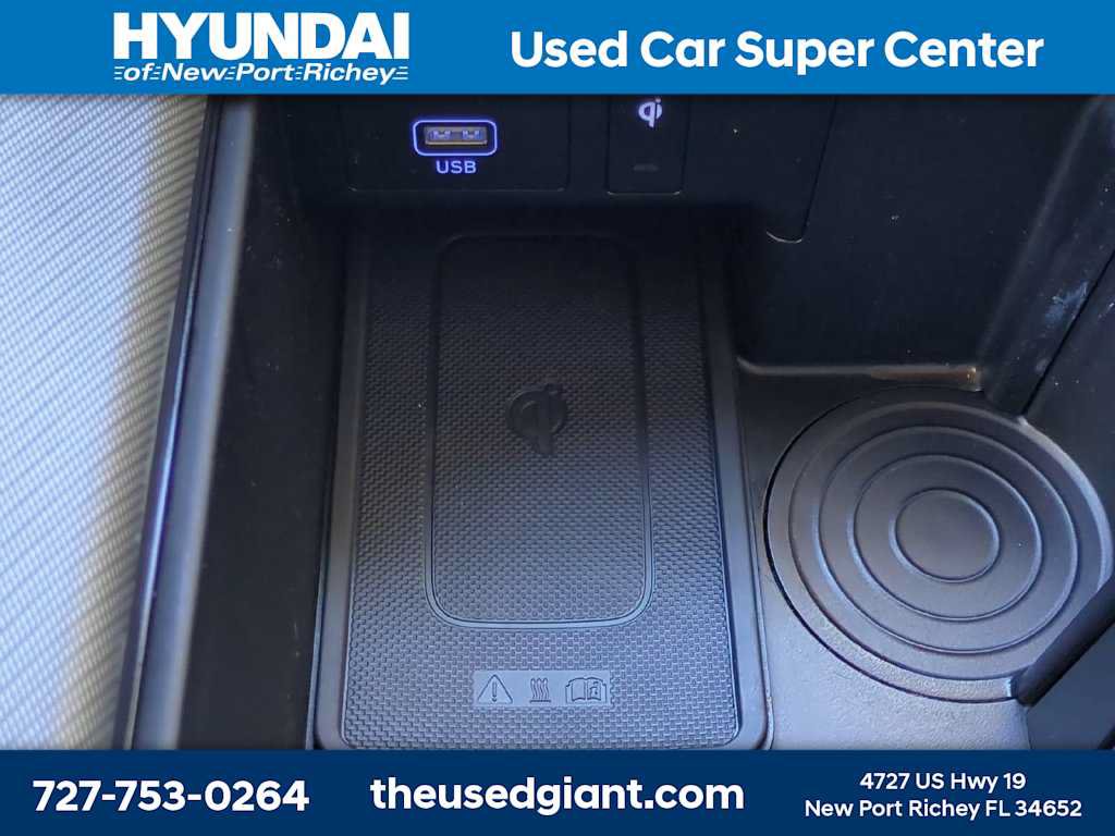 Certified 2024 Hyundai Palisade SEL FWD image 27