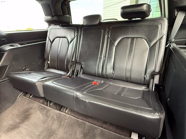 Used 2021 Ford Expedition Limited RWD image 7