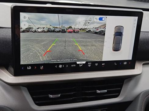 New 2026 Ford Explorer Active w/ Active Comfort Package image 16