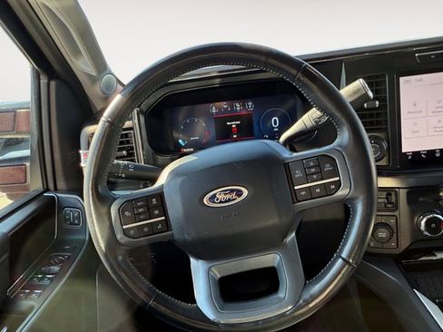 Certified 2024 Ford F250 Lariat w/ Lariat Ultimate Package image 11