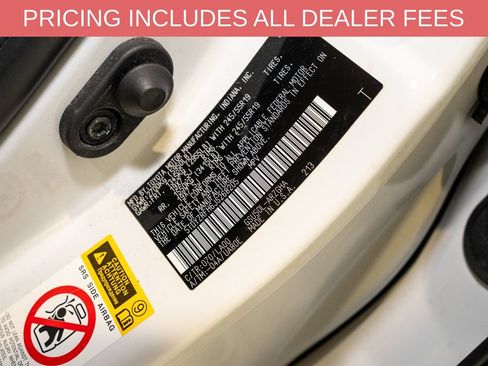 Used 2018 Toyota Highlander Limited FWD image 23