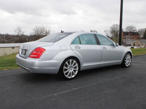 Used 2013 Mercedes-Benz S 550 image 3