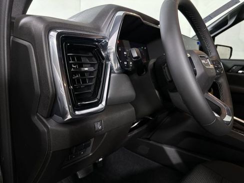 New 2025 GMC Canyon Elevation w/ Convenience Package image 32