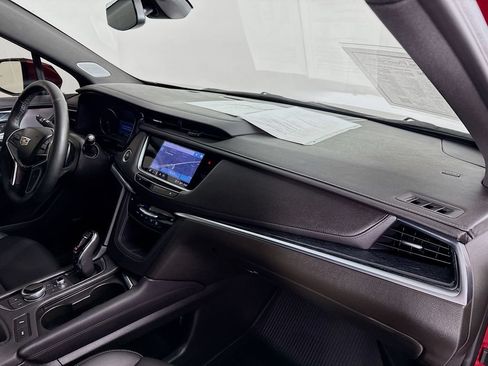 Used 2025 Cadillac XT5 Premium Luxury AWD/4WD image 31