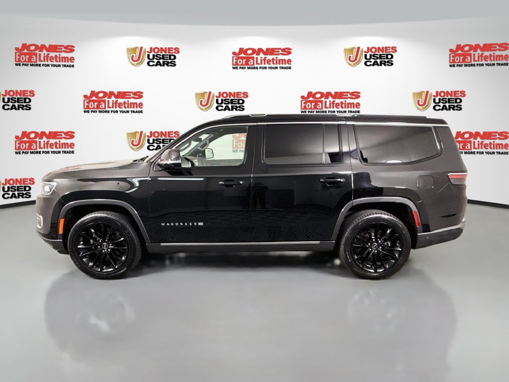 Used 2022 Jeep Wagoneer Series III w/ Premium Group I AWD/4WD image 14
