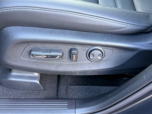 Used 2026 Honda CR-V EX-L image 25