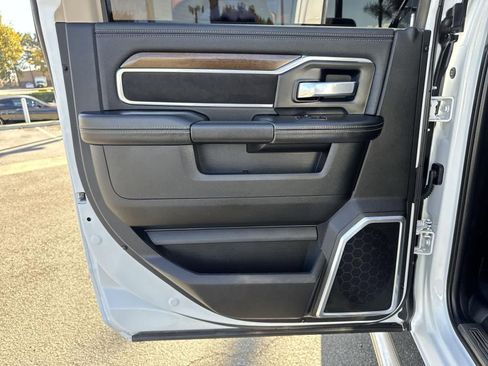 Used 2022 RAM 2500 Laramie image 26