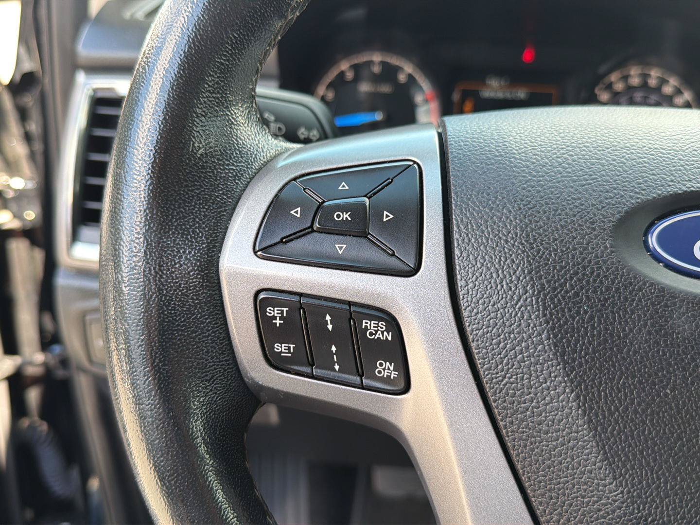 Used 2019 Ford Ranger XLT w/ Equipment Group 302A Luxury AWD/4WD image 21