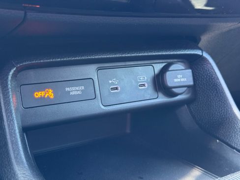 Used 2025 Honda Civic Sport image 25