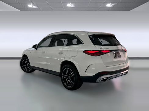 Certified 2025 Mercedes-Benz GLC 350e 4MATIC image 3