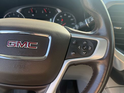 Used 2019 GMC Acadia SLT image 27