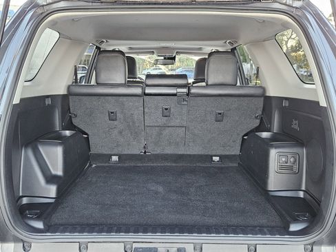 Used 2023 Toyota 4Runner Limited image 19