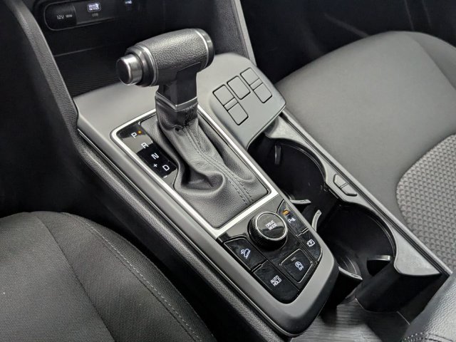 Used 2023 Kia Sportage LX FWD image 27