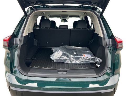New 2026 Nissan Rogue SV w/ Rock Creek Premium Package AWD/4WD image 18