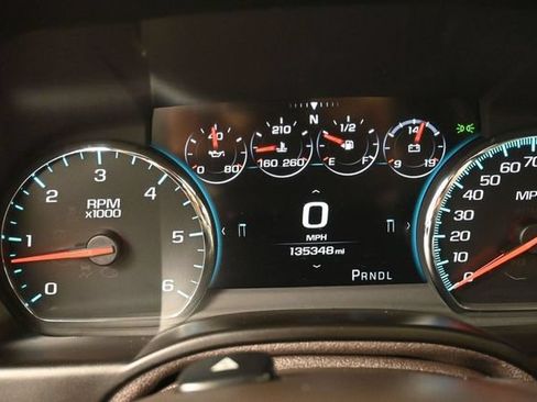 Used 2017 GMC Yukon Denali w/ Open Road Package AWD/4WD image 13