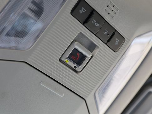 Certified 2025 Toyota RAV4 XLE image 23