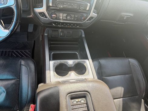 Used 2018 GMC Sierra 1500 SLT AWD/4WD image 17
