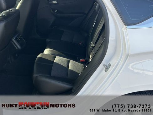 Used 2017 Chevrolet Impala LT image 19