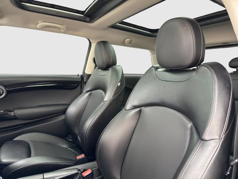 Used 2015 MINI Cooper S FWD image 15