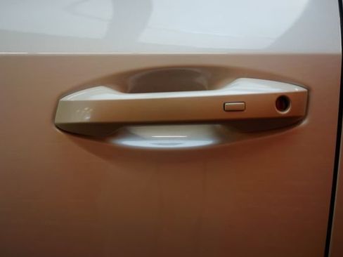 Certified 2025 Nissan Murano SV AWD/4WD image 58