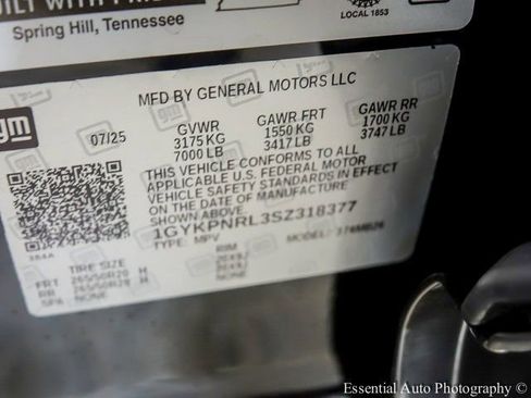 New 2025 Cadillac Lyriq Luxury w/ LPO, Floor Liner Package image 22