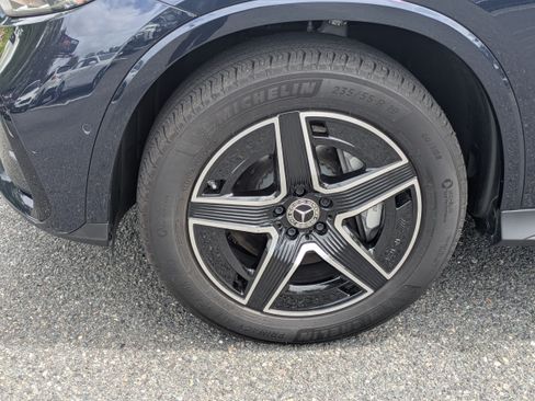 Used 2024 Mercedes-Benz GLC 300 4MATIC image 10