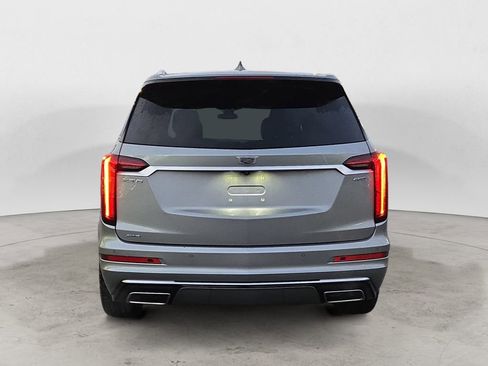Certified 2024 Cadillac XT6 Premium Luxury image 4