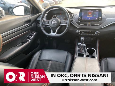 Used 2023 Nissan Altima 2.5 SR image 21
