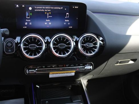 New 2026 Mercedes-Benz GLA 250 4MATIC image 12