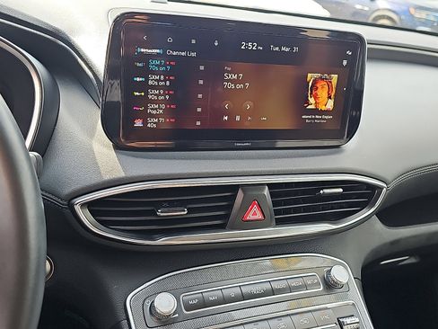 Used 2023 Hyundai Santa Fe SEL image 18