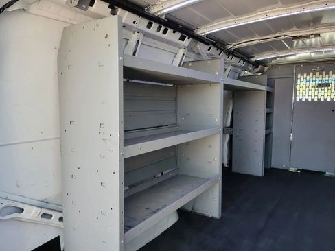 Used 2019 Chevrolet Express 3500 Extended w/ Driver Convenience Package image 17