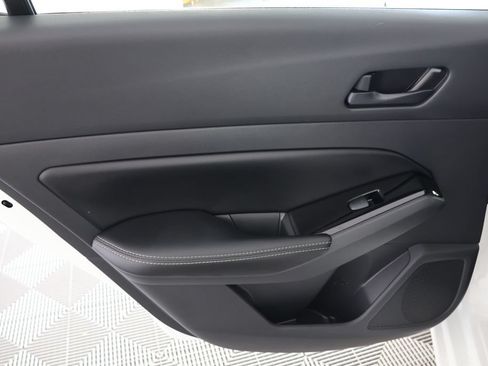 Used 2023 Nissan Altima 2.5 SV FWD image 25