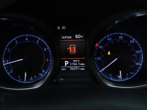 Used 2016 Toyota Corolla S image 23