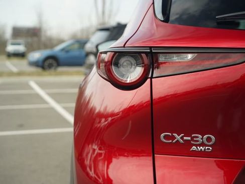 Used 2024 MAZDA CX-30 AWD 2.5 S w/ Select Sport Pkg image 38