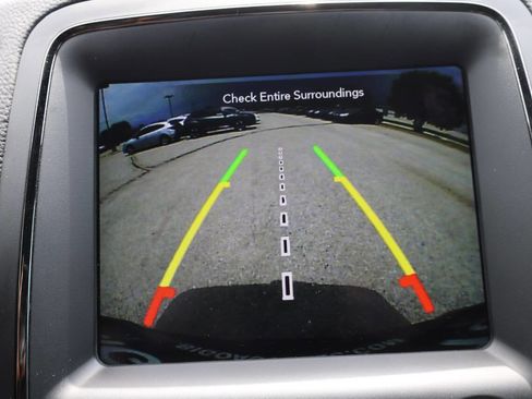 Used 2018 Dodge Durango SRT w/ Trailer Tow Group IV image 26