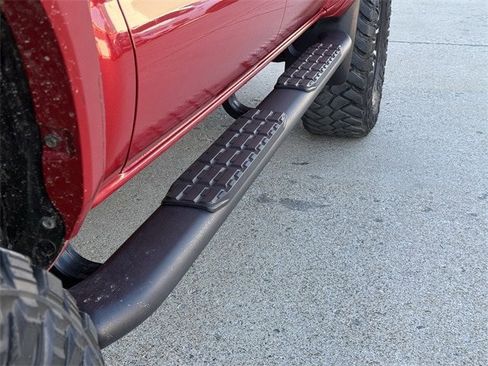 Used 2021 Toyota Tacoma TRD Sport image 10