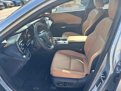 Certified 2024 Lexus RX 350 Premium Plus w/ Convenience Package FWD image 17