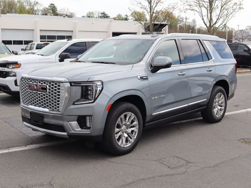 Certified 2024 GMC Yukon Denali AWD/4WD image 5